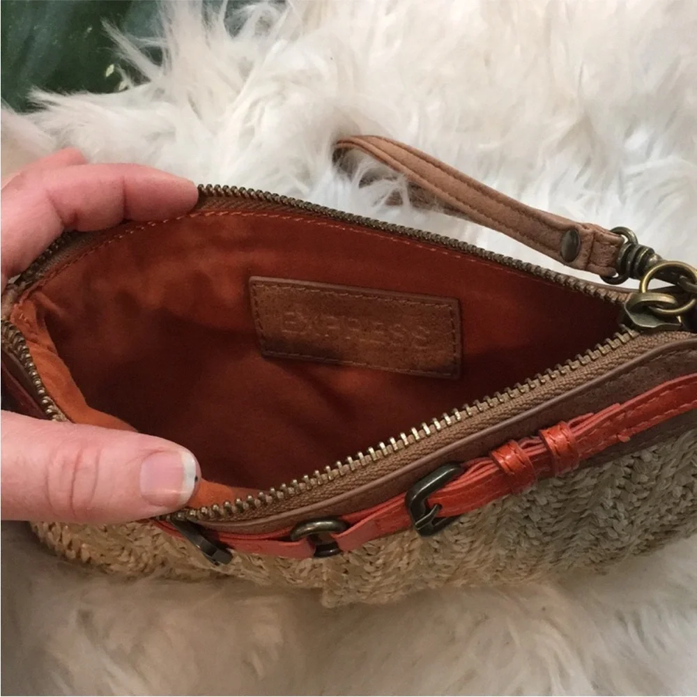 Express Women’s Woven Straw Wrislet Orange Brown Buckle Detail Summer Clutch